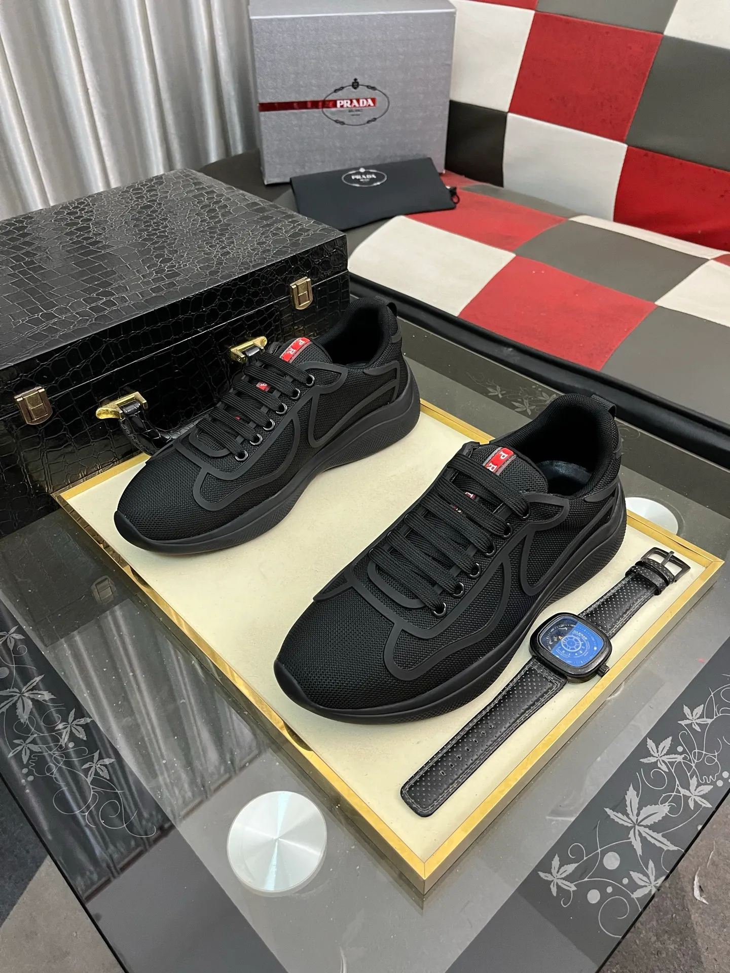 Men's shoes 💰400⌚️⌚️【PRADA】Prada casual shoes, originally developed 1:1, made of high-mercerized cowhide with imported cowhide, silk sheepskin lining, rubber outsole, comfortable and soft on the foot, size: 38-444️⃣Colors available